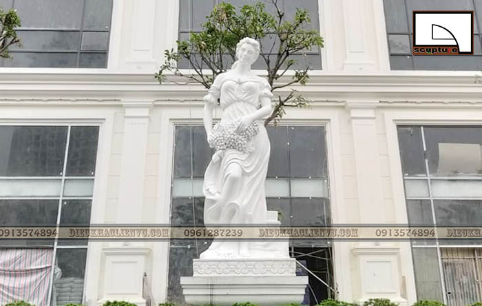 Nghệ thuật điêu khắc tượng tạo hình người phụ nữ 